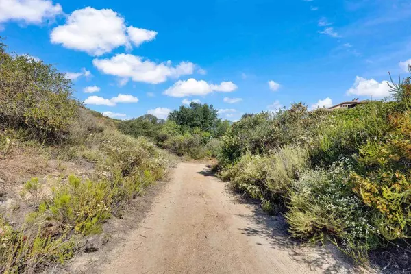 13795 Pata Ranch RD, Lakeside, CA 92040