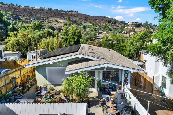 8720 Almond Rd, Lakeside, CA 92040
