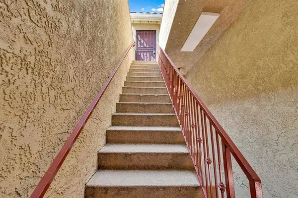 4504 60th ST #13, San Diego, CA 92115