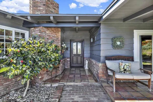 4605 Mayapan, La Mesa, CA 91941