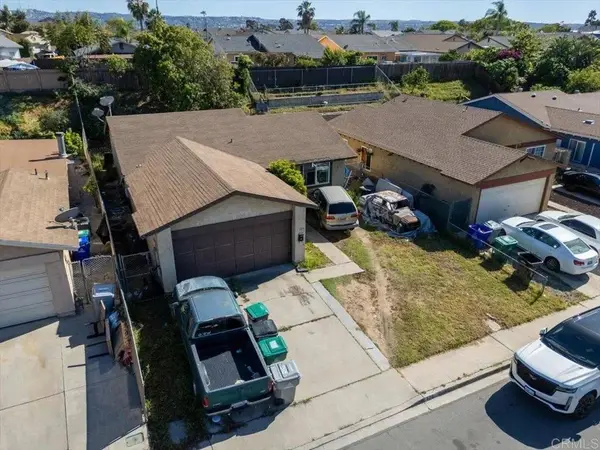 129 Diza Rd, San Ysidro, CA 92173