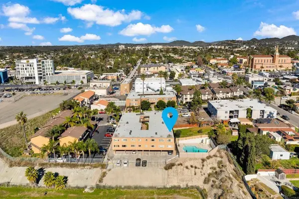 5511 Adelaide AVE, San Diego, CA 92115