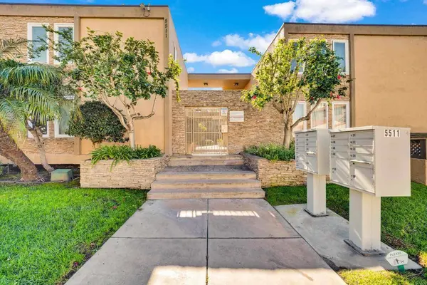 5511 Adelaide AVE, San Diego, CA 92115