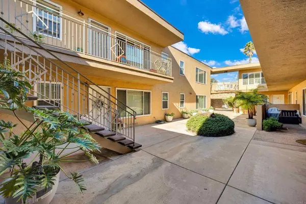 5511 Adelaide AVE, San Diego, CA 92115