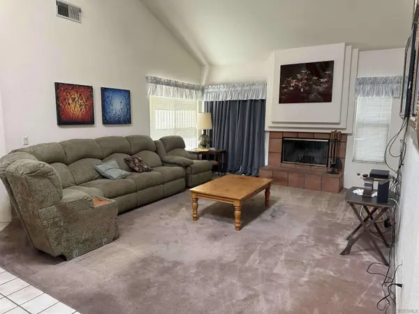 2884 Sage View Dr, Alpine, CA 91901