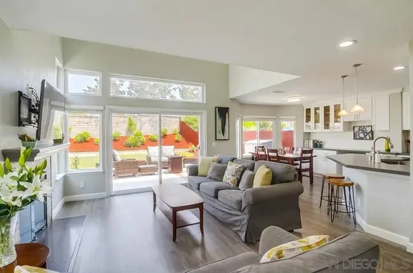 10914 Corte Playa Mazatlan, San Diego, CA 92124
