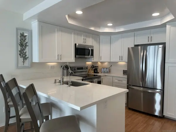 5367 Outlook Pt, San Diego, CA 92124