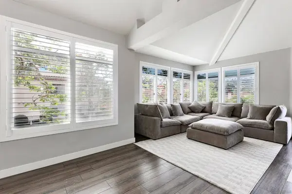 3140 Castelar Court #202, Corona, CA 92882