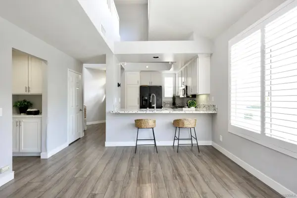 3140 Castelar Court #202, Corona, CA 92882