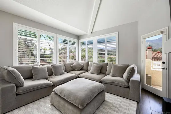 3140 Castelar Court #202, Corona, CA 92882