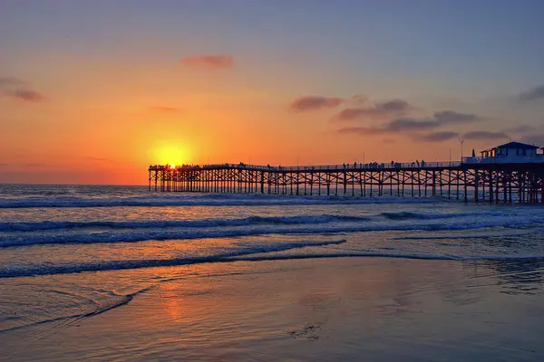SAN DIEGO PIER
