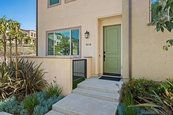 1858 Red Willow Way, Oceanside, CA 92056