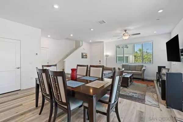 1858 Red Willow Way, Oceanside, CA 92056