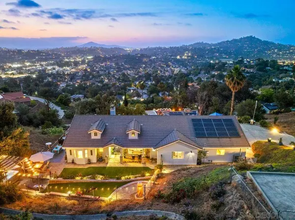 9420 Crest Drive, Spring Valley, CA 91977