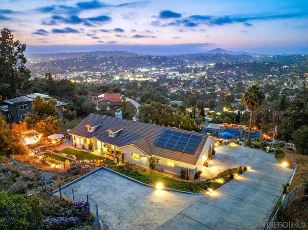 9420 Crest Drive, Spring Valley, CA 91977