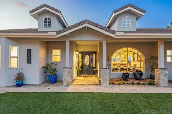 9420 Crest Drive, Spring Valley, CA 91977