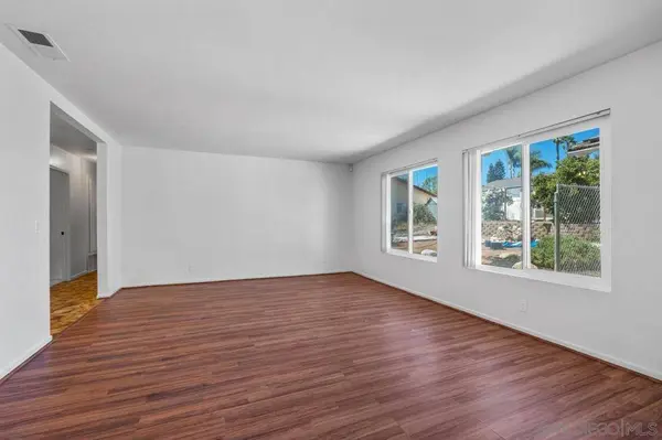 1242 Hillcrest Lane, Fallbrook, CA 92028