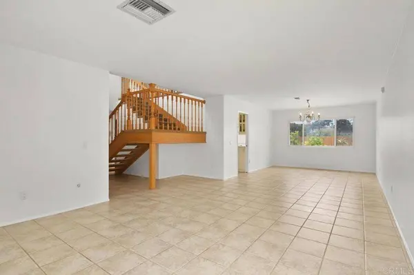 5441 Annie Laurie LN, Bonita, CA 91902