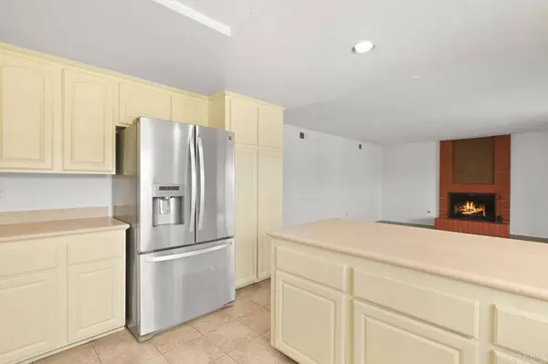 5441 Annie Laurie LN, Bonita, CA 91902