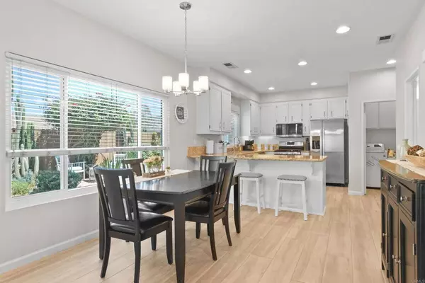 12915 Meadow Glen WAY, Poway, CA 92064