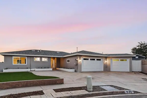 942 Monterey CT