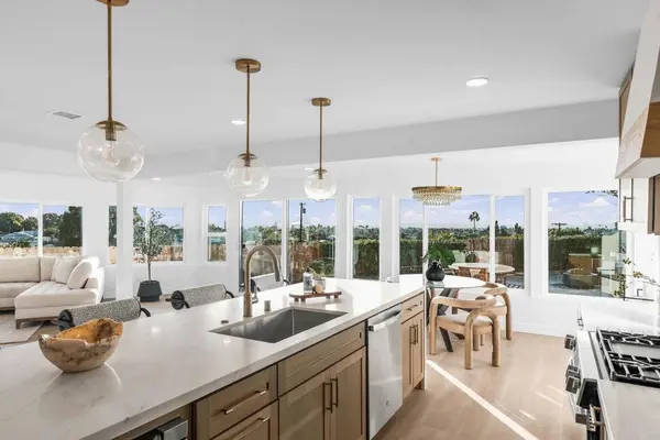 942 Monterey CT, Chula Vista, CA 91911