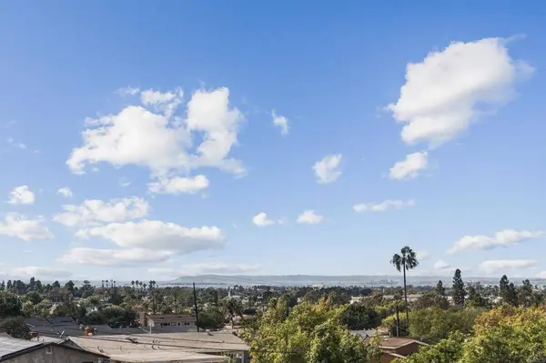 942 Monterey CT, Chula Vista, CA 91911