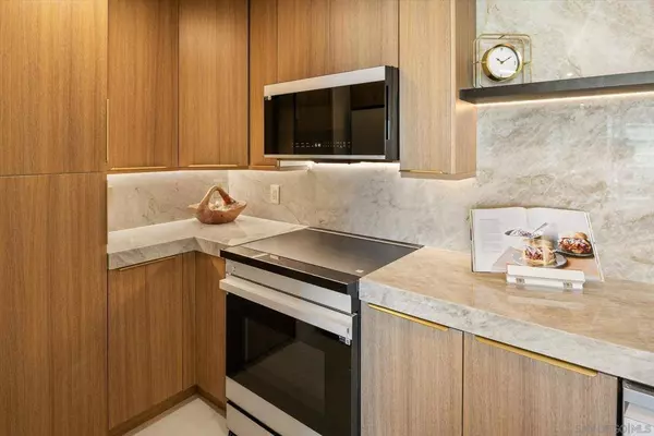 1830 Avenida del Mundo #1101, Coronado, CA 92118