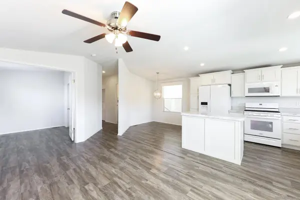 62 Hummingbird Ln., Oceanside, CA 92057