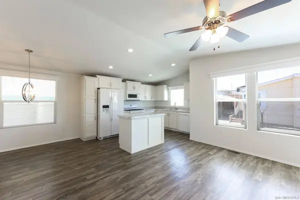62 Hummingbird Ln., Oceanside, CA 92057
