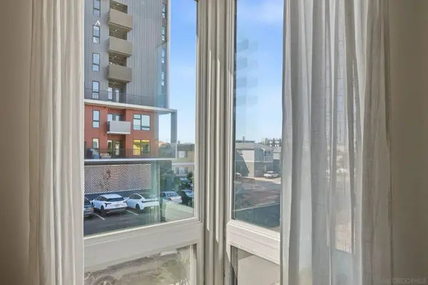 4111 Illinois #202, San Diego, CA 92104