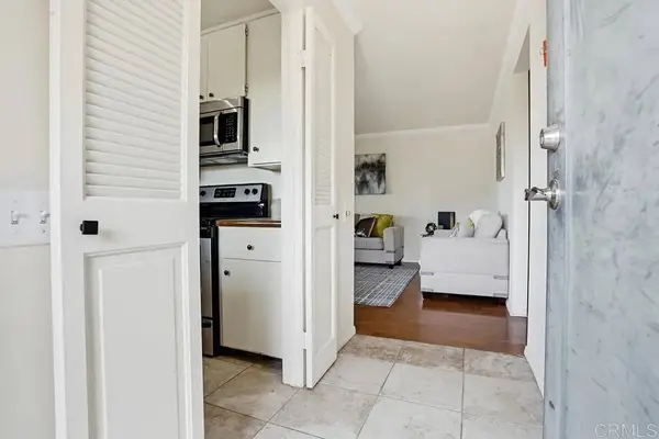 6394 Caminito Lazaro, San Diego, CA 92111