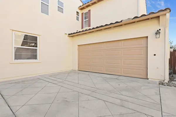 2132 Copper Leaf Ct, Chula Vista, CA 91915