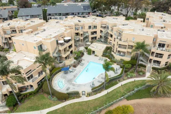 817 Kalpati CIR #112, Carlsbad, CA 92008