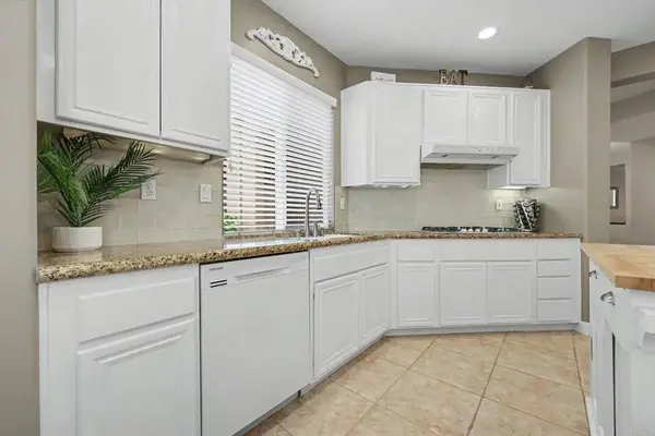 817 Kalpati Circle #112, Carlsbad, CA 92008