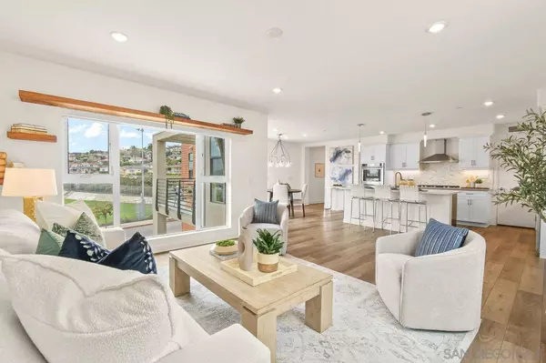 3128 Canon #303, San Diego, CA 92106