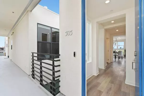 3128 Canon #303, San Diego, CA 92106