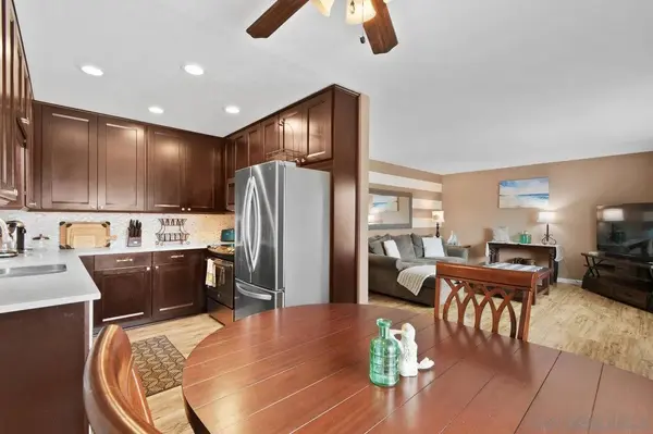 1278 Pacific Beach Dr #7, San Diego, CA 92109