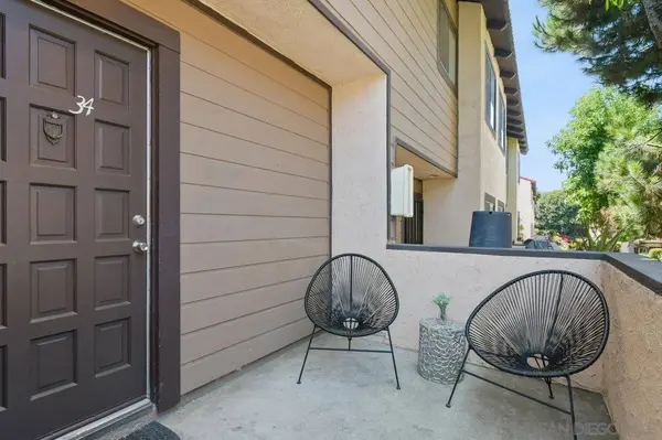 955 Postal Way #34, Vista, CA 92083