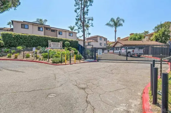 955 Postal Way #34, Vista, CA 92083