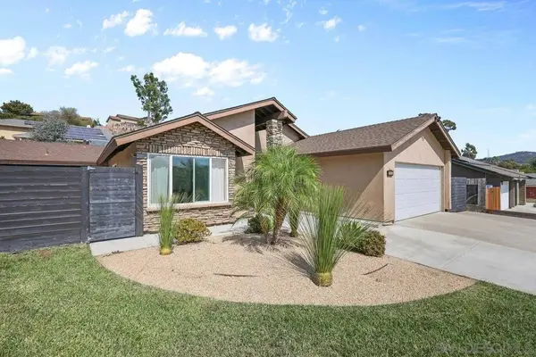 9335 Telkaif St, Lakeside, CA 92040