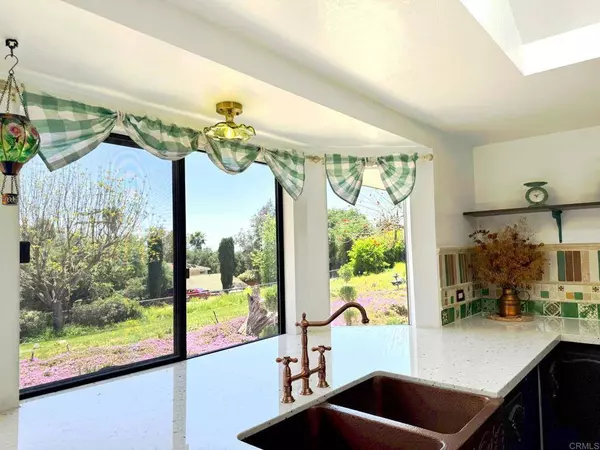 1650 Winterwarm Dr., Fallbrook, CA 92028