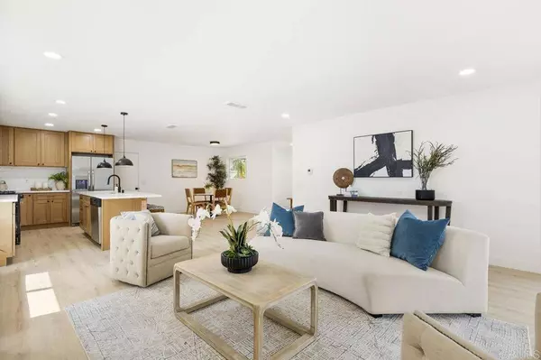 3914 Sherbourne Dr, Oceanside, CA 92056