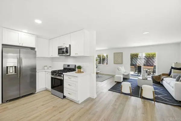 526 Roja Dr, Oceanside, CA 92057