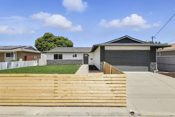 526 Roja Dr, Oceanside, CA 92057