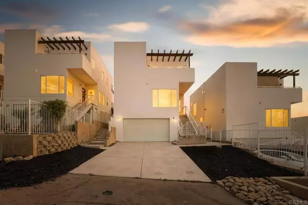 351 Maria Ave, Spring Valley, CA 91977