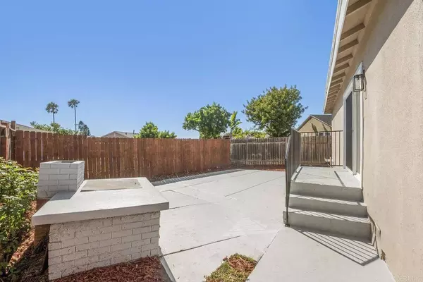 5707 Elk Street, San Diego, CA 92114