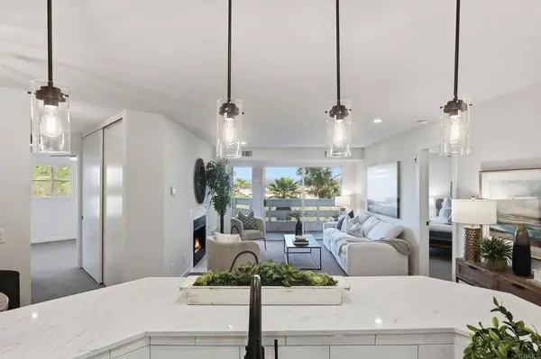 7187 Camino Degrazia #84, San Diego, CA 92111