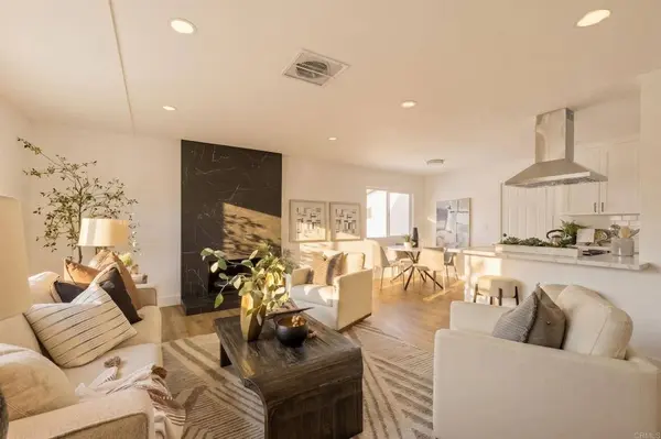 9633 Lutheran Way, Santee, CA 92071
