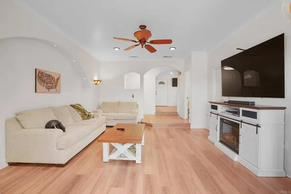 2760 Menlo Avenue, San Diego, CA 92105